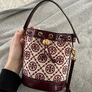 Tory Burch Burgundy mini bucket bag